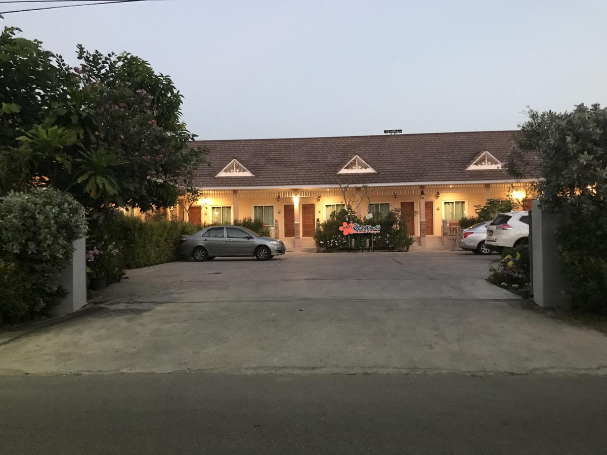 Suksopha Resort Prachuap Khiri Khan Exterior foto